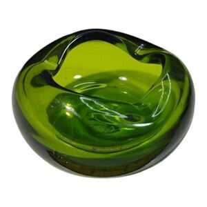 Vtg Hand Blown Glass Ashtray Green Cigar Bowl Mcm Dish Orb Avocado Blenko 6321